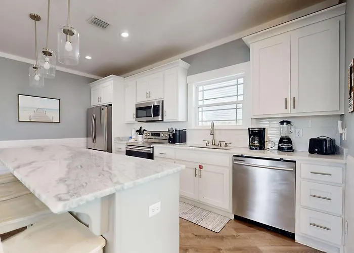 Newly Constructed Near The Gulf With Private W&d Grill Shared Pool Ac Holiday home Gulf Shores