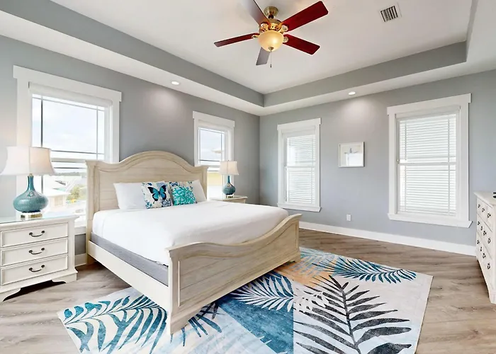 Holiday home Newly Constructed Near The Gulf With Private W&d Grill Shared Pool Ac Gulf Shores